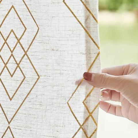 Geometrik Desenli Perde Modelleri